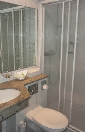 Palazzo Hotel 4*